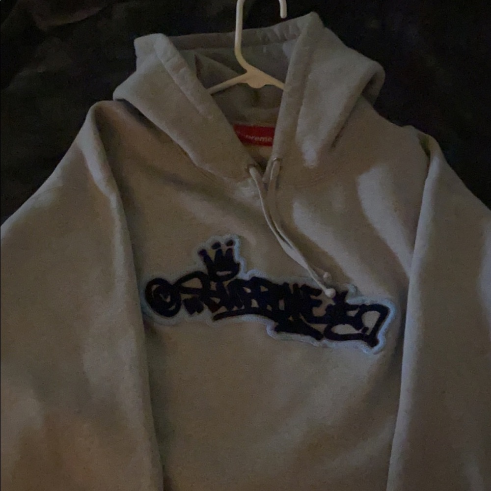 Supreme hoody